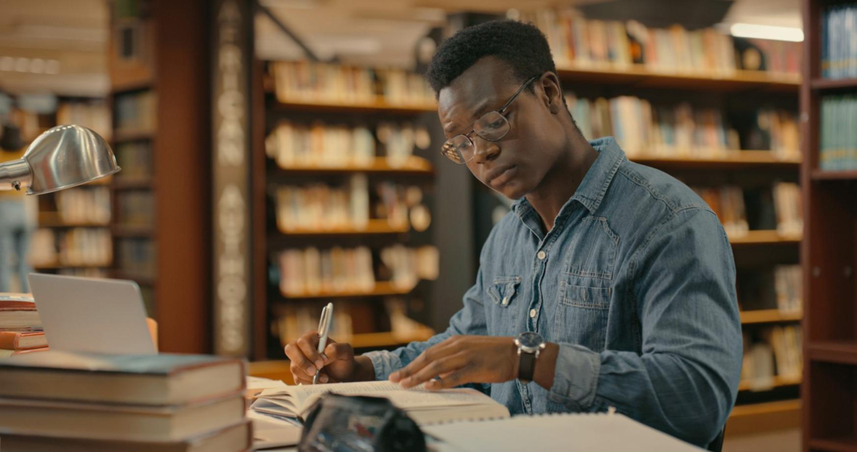 Entorno de aprendizaje flexible y cómodo para estudiantes en línea